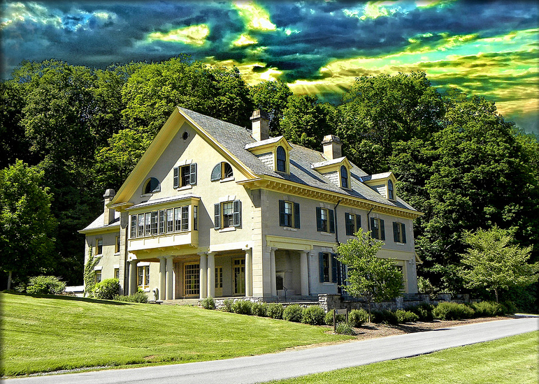 Student Assembly begins work on housing legislation