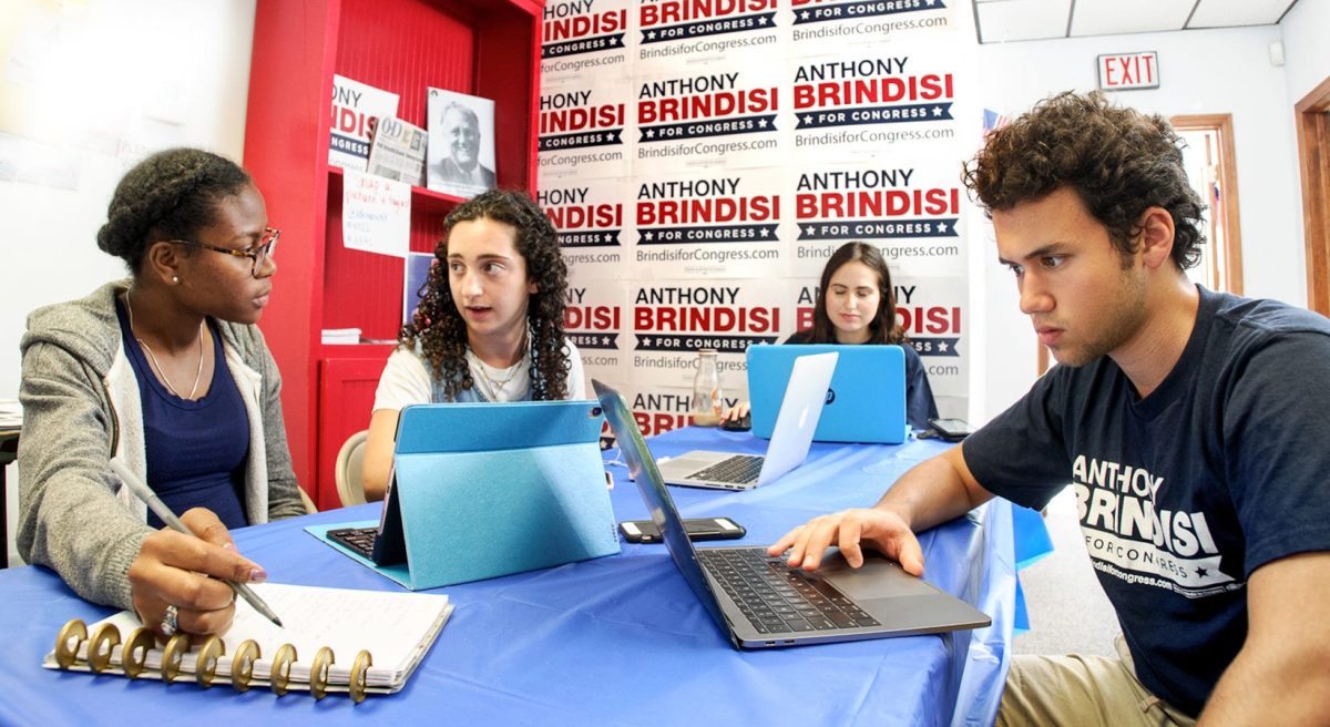 Student volunteers energize local campaigns as November nears