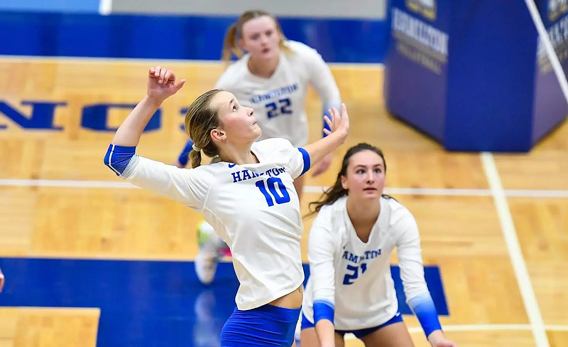 Women&#8217;s Volleyball has a perfect 3&#8211;0 weekend