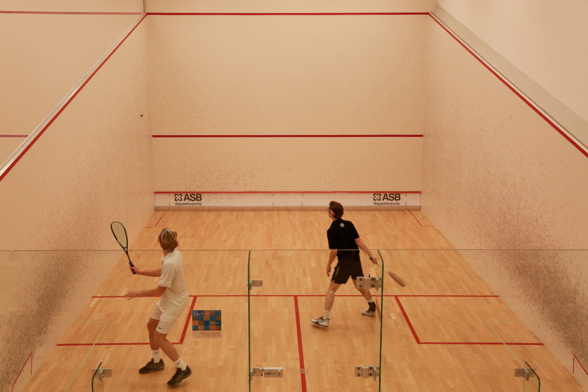 Men&#8217;s and women&#8217;s squash both beat Bowdoin, fall to Middlebury