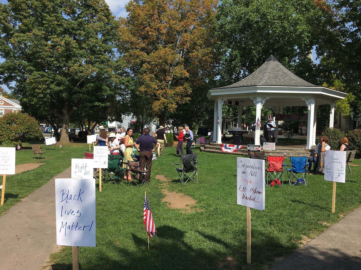 Downtown Clinton hosts the 12th annual Democrats &#8220;Gathering on the Green&#8221;