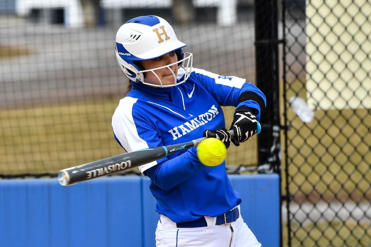 Softball earns series victory over Wesleyan to raise NESCAC ranking
