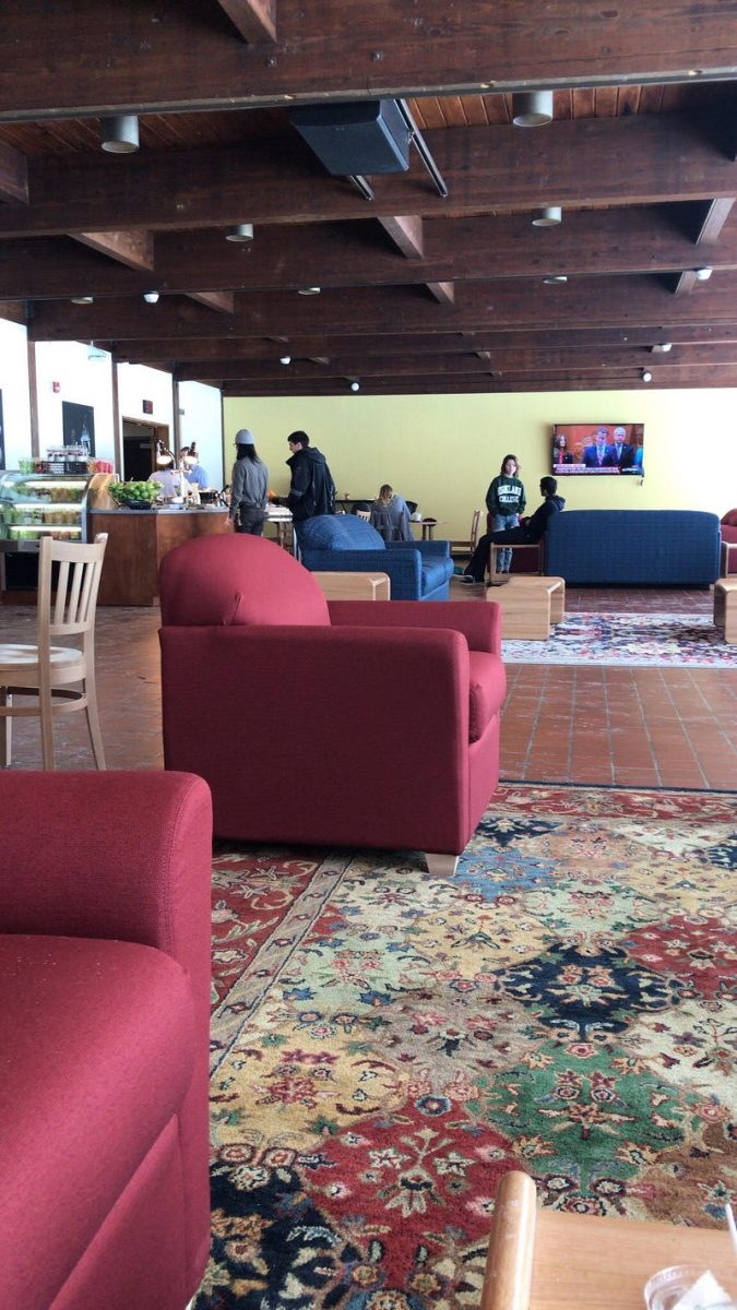 Bundy residents on the Caf&#233; & Lounge