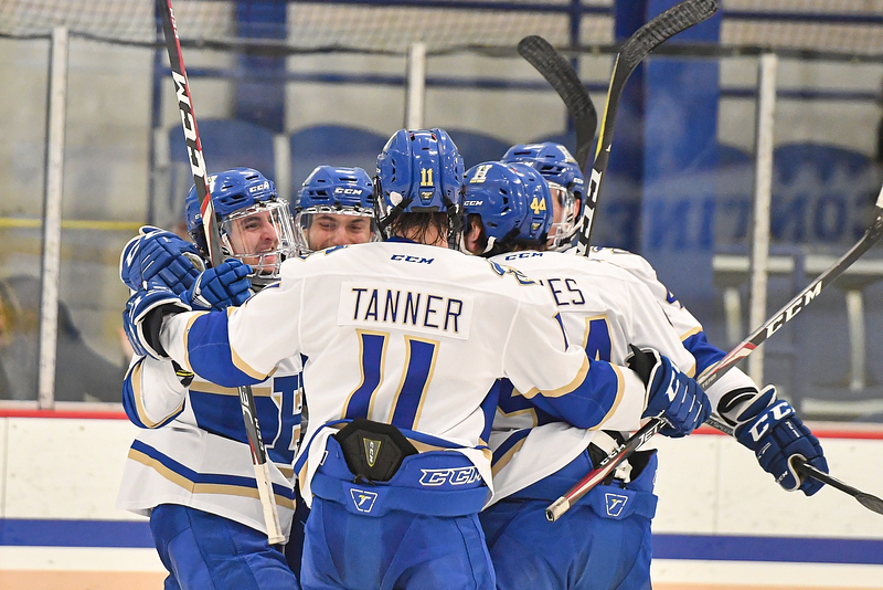 Men&#8217;s and women&#8217;s hockey both advance to NESCAC semifinals