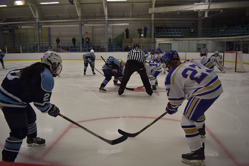 Men&#8217;s, women&#8217;s hockey teams fall in NESCAC quarterfinals at Sage Rink
