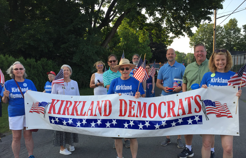 Students join Kirkland Democrats at &#8220;Protest for Ukraine and Democracy&#8221;