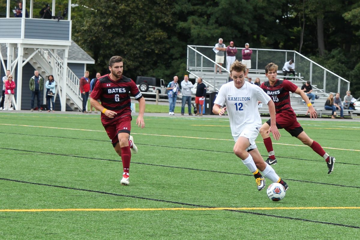 Men&#8217;s soccer dominates SUNY Polytechnic in season&#8217;s first victory, turns up intensity after draw in&#8230;