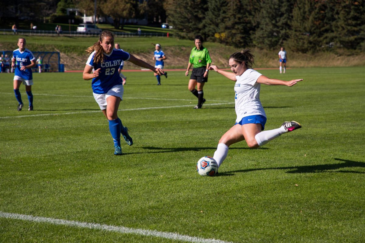 Women&#8217;s soccer upsets Middlebury 1&#8211;0 in NESCAC quarterfinals