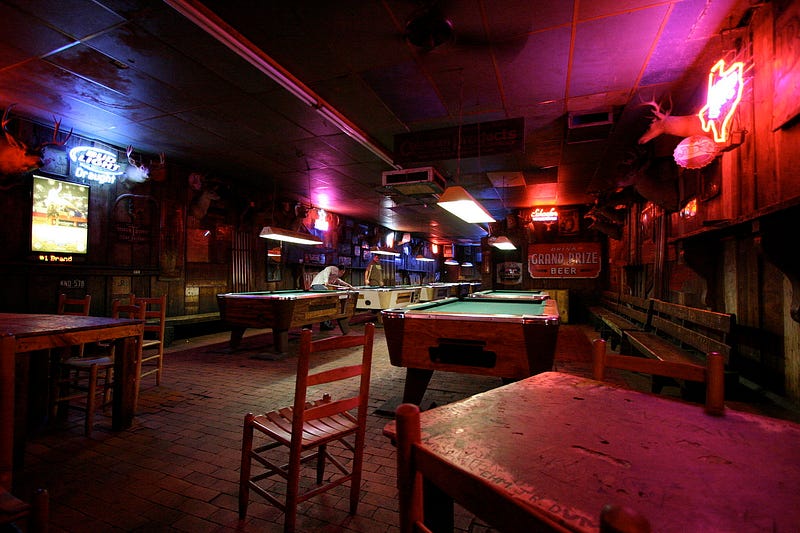 This week in Hamilton headlines: Nell&#8217;s Cellar buried by liquor violations