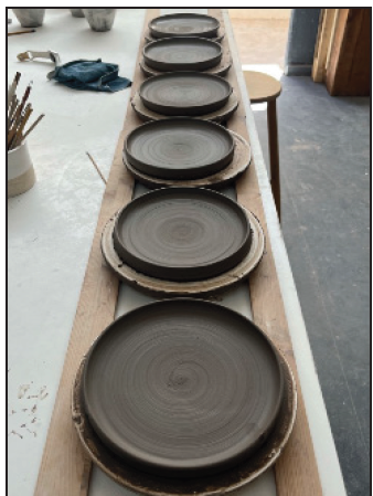 Carolyn Levin worked as ceramics apprentice this past summer in Valencia